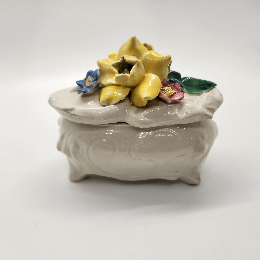 Vintage Capodimonte style porcelain floral lidded trinket box